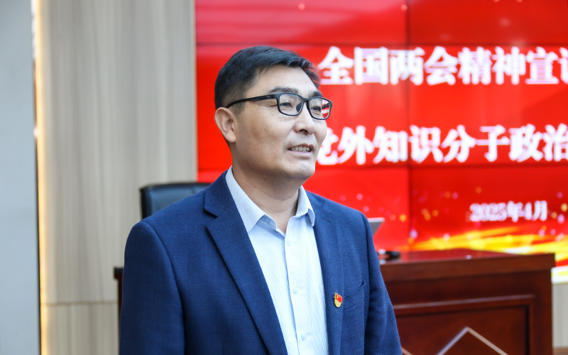 李部长.jpg